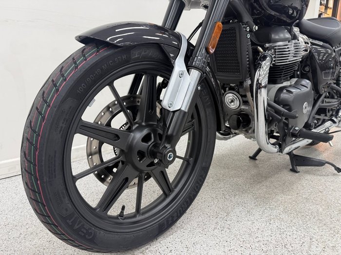 2026 Royal Enfield SUPER METEOR 650 Black