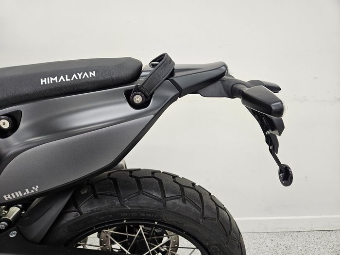 2026 Royal Enfield 2026 Royal Enfield 450CC HIMALAYAN 450 Road Black