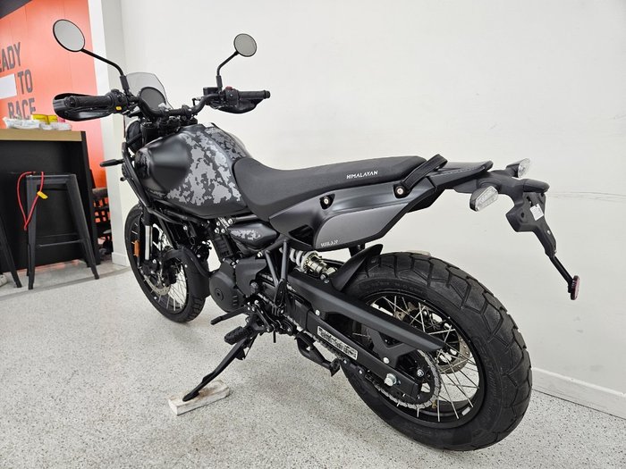 2026 Royal Enfield 2026 Royal Enfield 450CC HIMALAYAN 450 Road Black