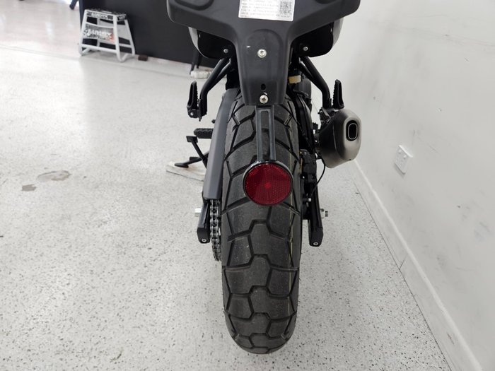 2026 Royal Enfield 2026 Royal Enfield 450CC HIMALAYAN 450 Road Black