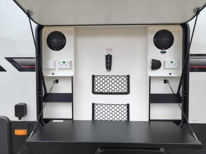 2026 Traveller Destination Track 13 Cafe