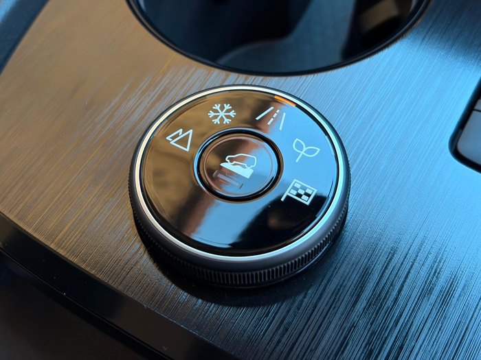 2025 Nissan X-TRAIL ST