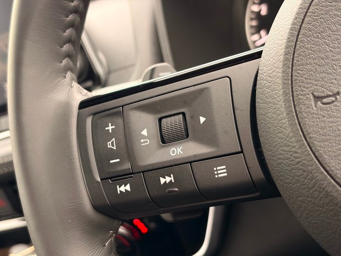 2024 Nissan X-TRAIL ST-L