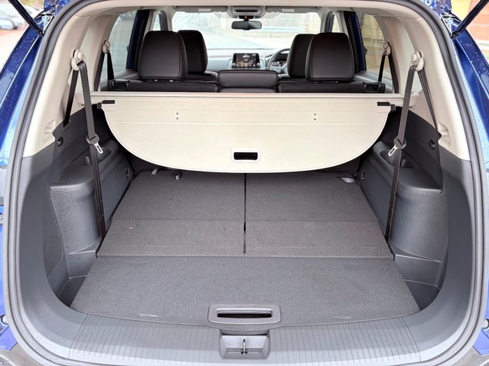 2024 Nissan X-TRAIL ST-L