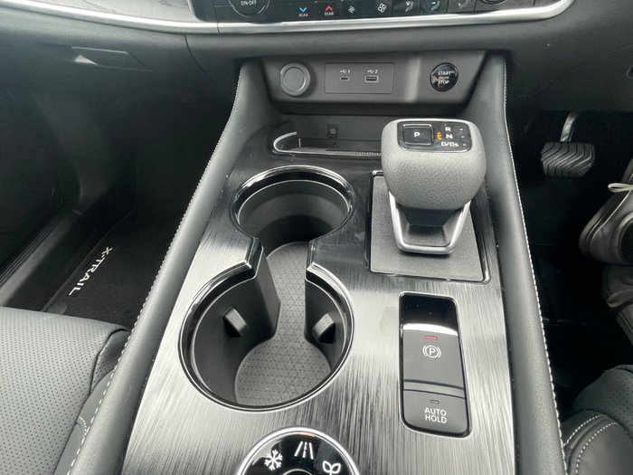 2025 Nissan X-TRAIL Ti-L