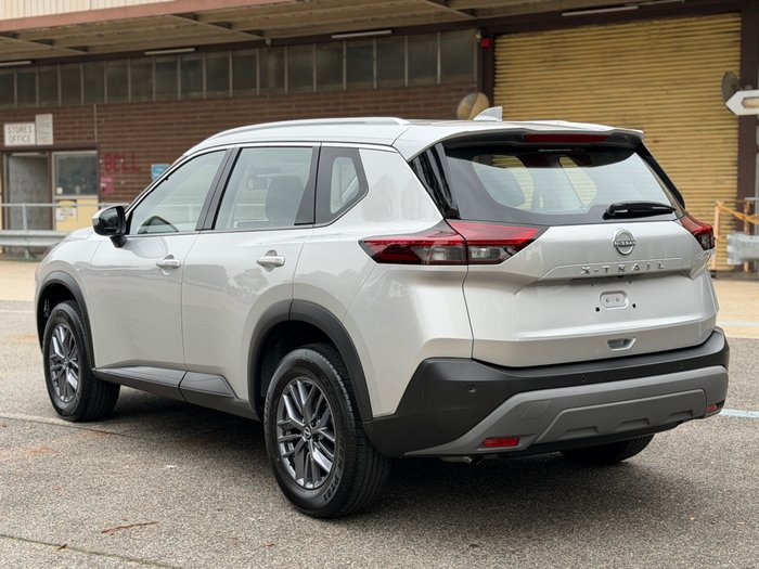 2025 Nissan X-TRAIL ST