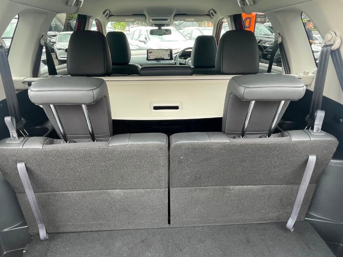 2025 Nissan X-TRAIL ST-L