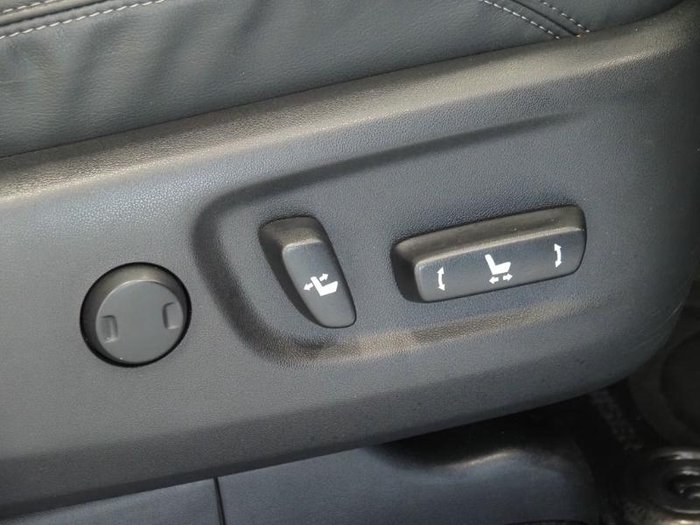 2022 Toyota Landcruiser Prado VX