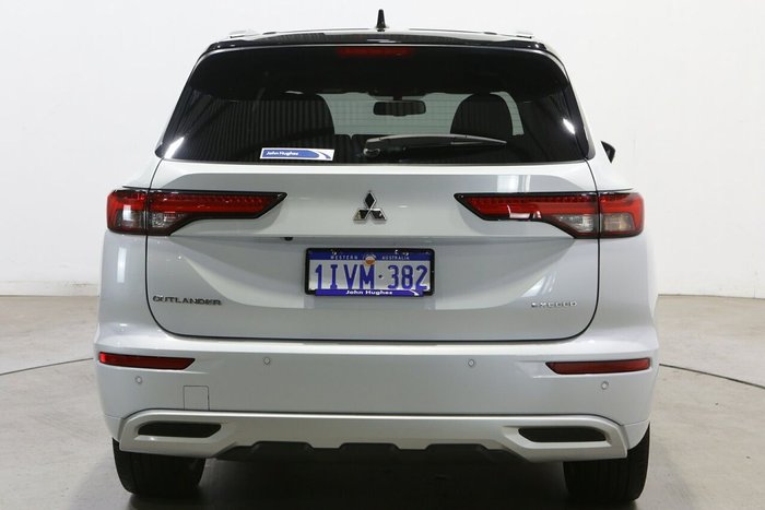 2023 Mitsubishi Outlander Exceed Tourer