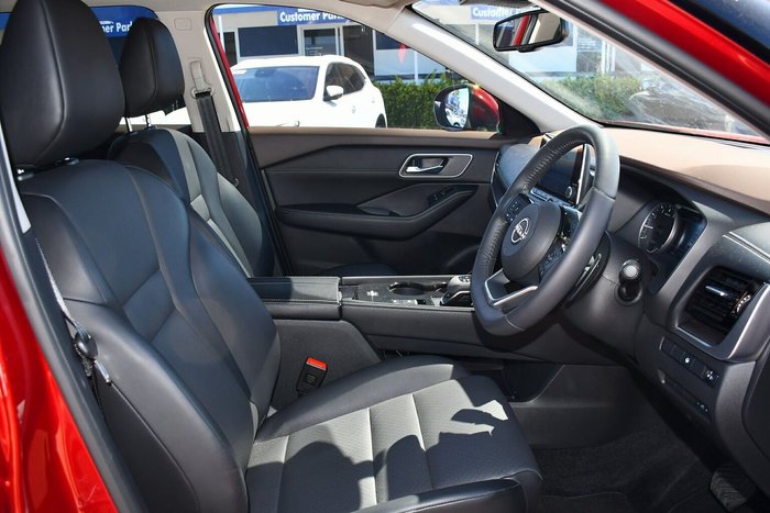 2024 Nissan X-TRAIL ST-L