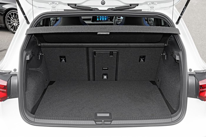 2023 Volkswagen Golf R