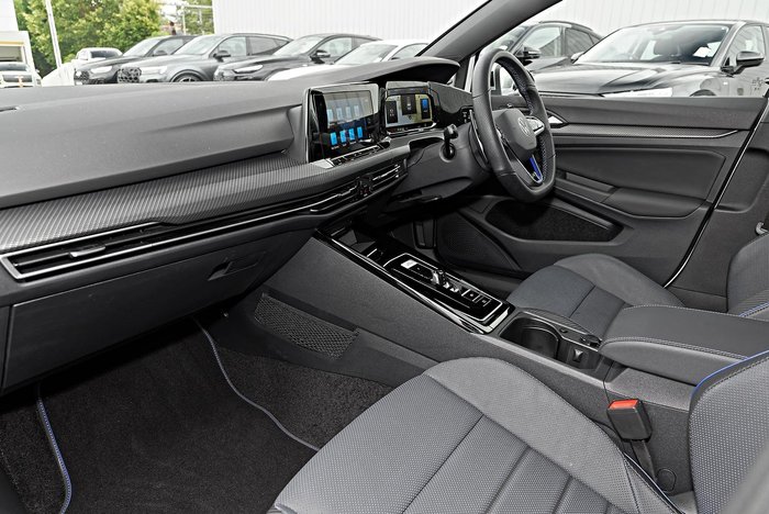 2023 Volkswagen Golf R