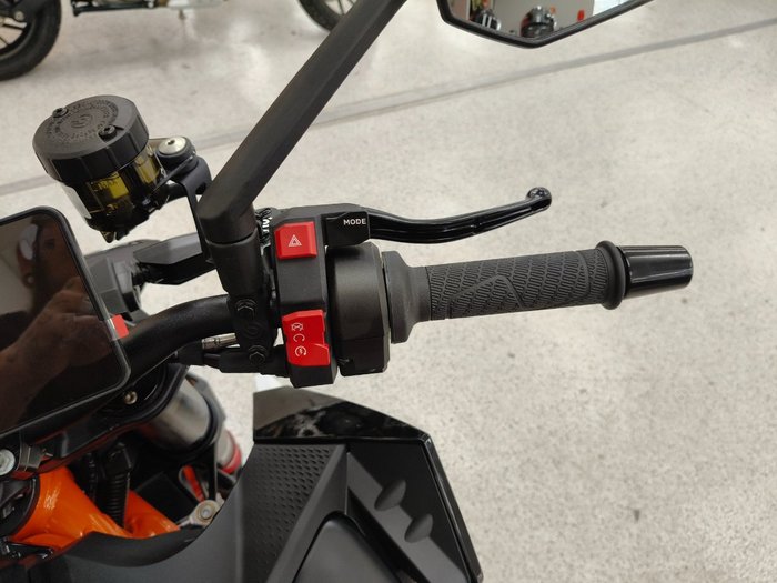 2026 Ktm 990 DUKE Orange