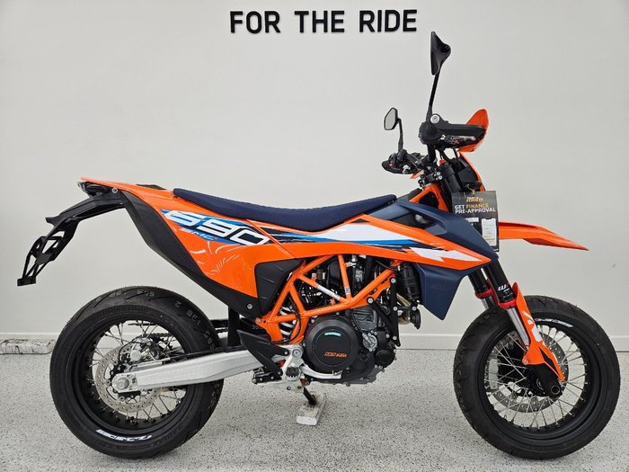 2024 Ktm 690 SMC R Orange