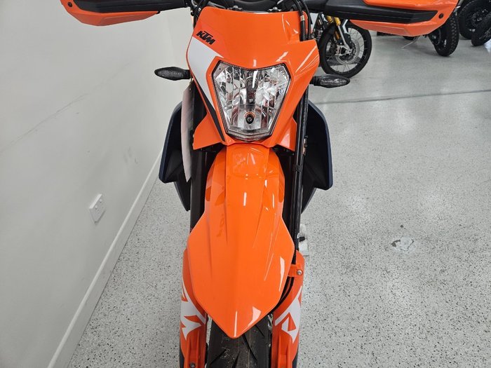 2024 Ktm 690 SMC R Orange