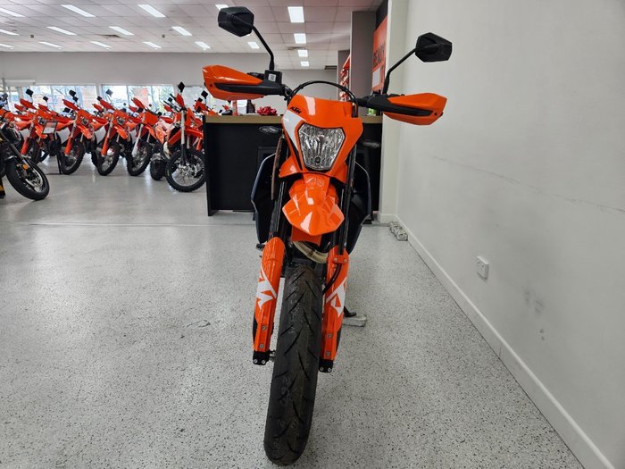 2024 Ktm 690 SMC R Orange