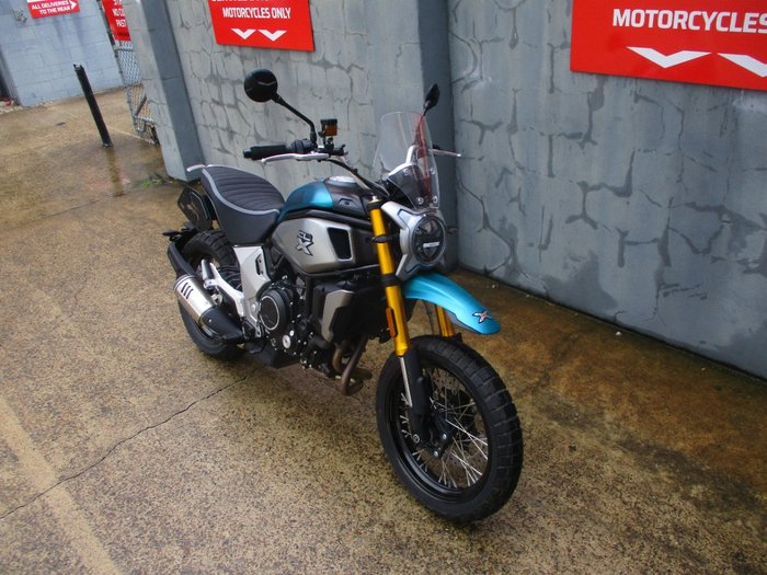 2023 CFMOTO CL-X ADVENTURE BLUE