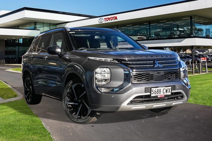 2023 Mitsubishi Outlander Exceed Tourer