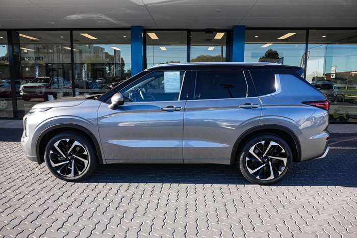 2023 Mitsubishi Outlander Exceed Tourer