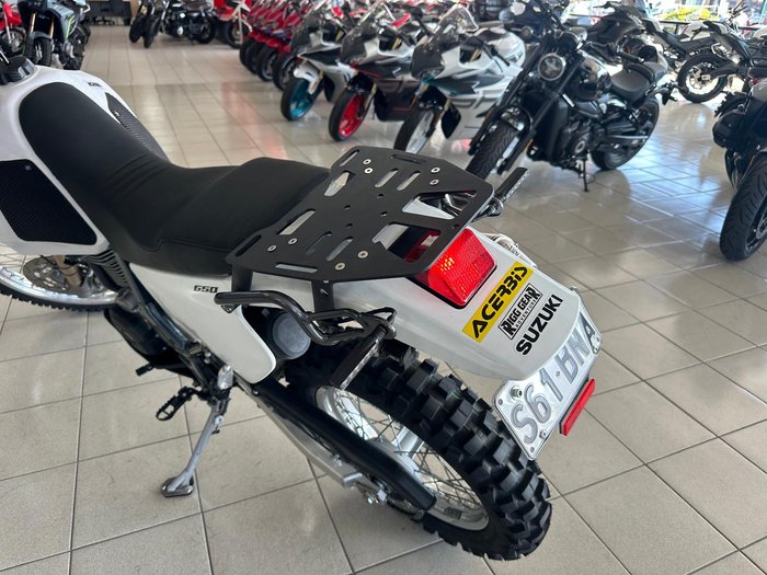 2021 Suzuki DR650SE DR White