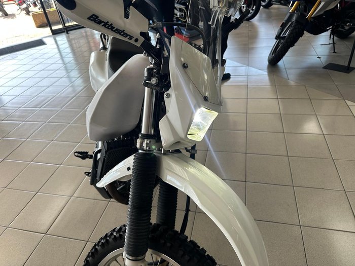 2021 Suzuki DR650SE DR White