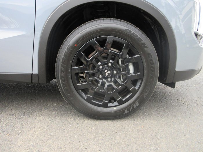 2026 Mitsubishi Outlander LS