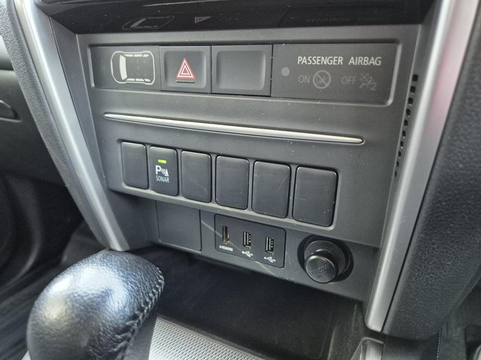 2020 Mitsubishi Triton GLX-R