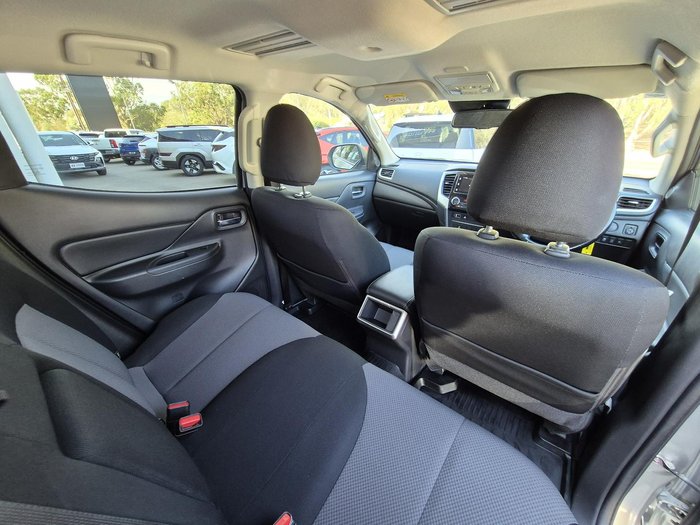 2020 Mitsubishi Triton GLX-R