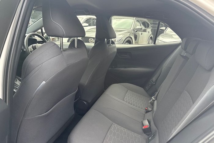 2018 Toyota Corolla Ascent Sport MZEA12R Glacier White