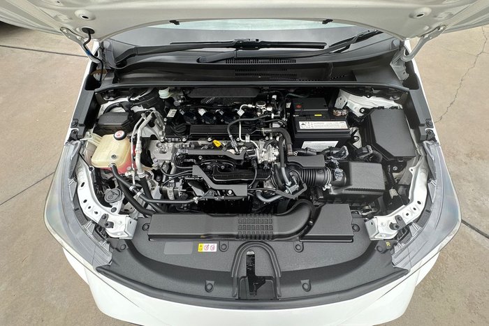 2018 Toyota Corolla Ascent Sport MZEA12R Glacier White