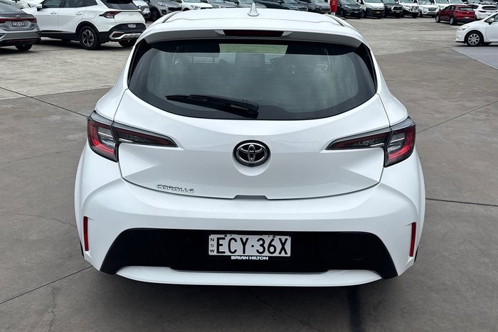 2018 Toyota Corolla Ascent Sport MZEA12R Glacier White