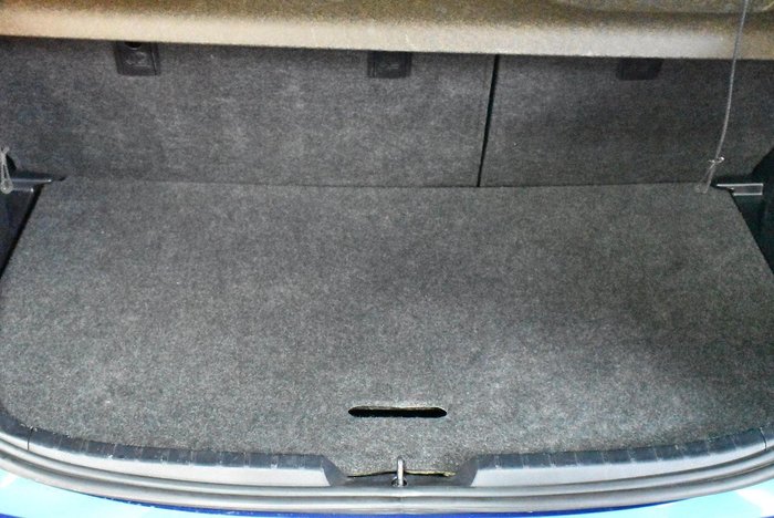 2012 Toyota Yaris YR