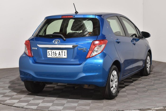 2012 Toyota Yaris YR