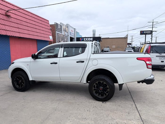 2018 Mitsubishi Triton GLX MQ MY18 4X4 Dual Range White