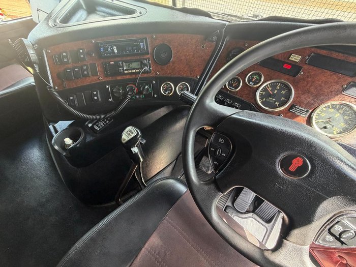 2013 Kenworth K200