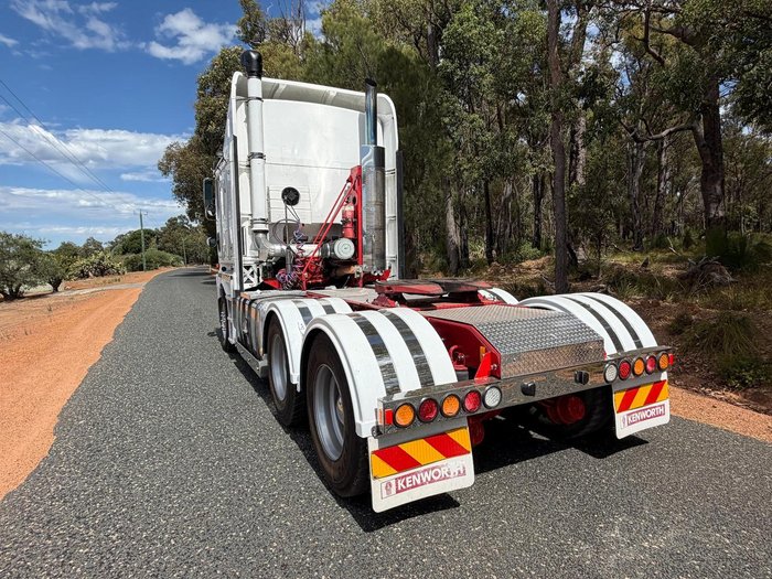 2013 Kenworth K200