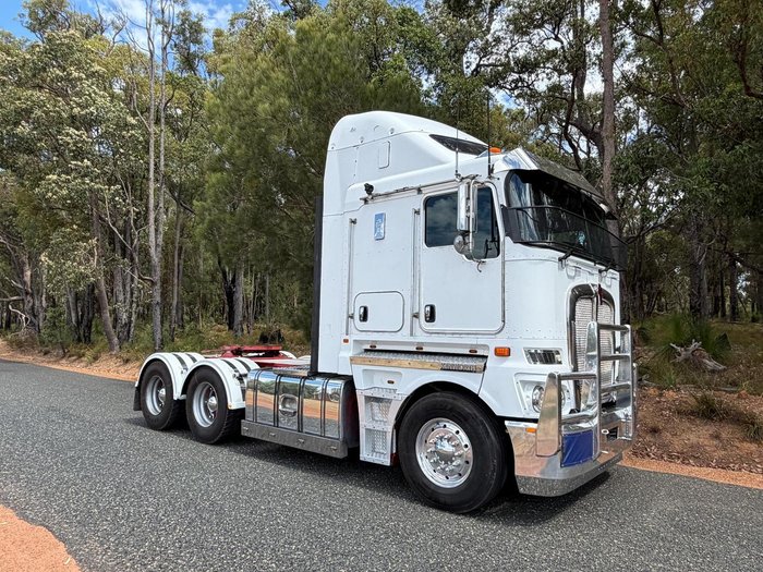 2013 Kenworth K200
