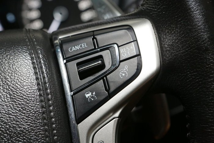 2022 Mitsubishi Pajero Sport GLX