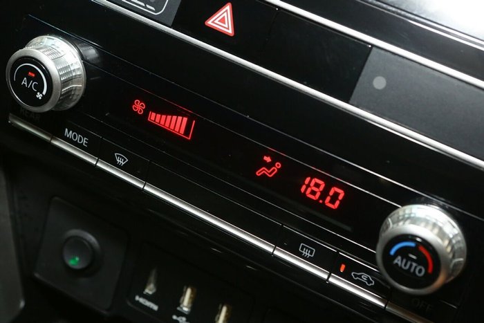 2022 Mitsubishi Pajero Sport GLX