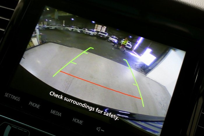 2022 Mitsubishi Pajero Sport GLX