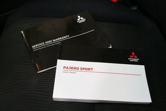 2022 Mitsubishi Pajero Sport GLX