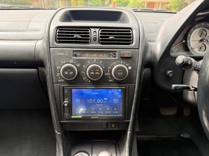 2001 Lexus IS 200 GXE10R Spectra Gold