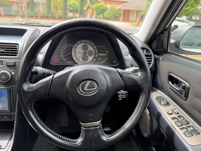 2001 Lexus IS 200 GXE10R Spectra Gold