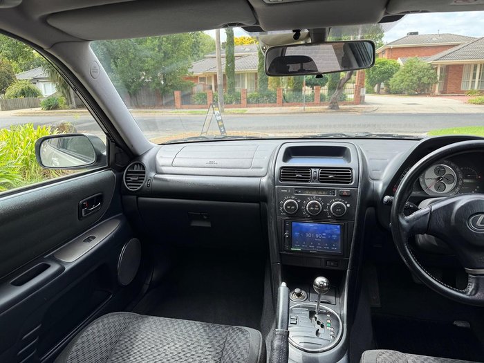 2001 Lexus IS 200 GXE10R Spectra Gold