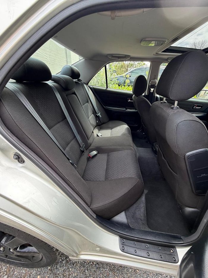 2001 Lexus IS 200 GXE10R Spectra Gold