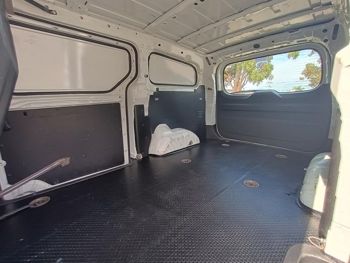 2022 LDV G10 + SV7C Blanc White