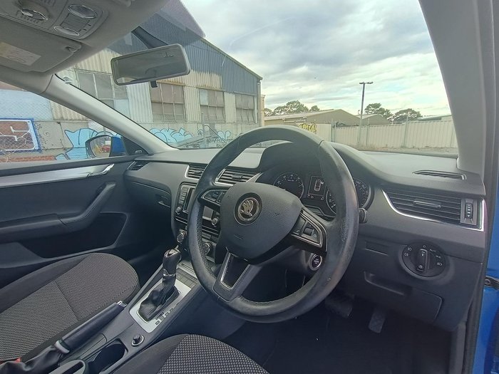 2015 SKODA Octavia Ambition 110TSI NE MY16 Race Blue