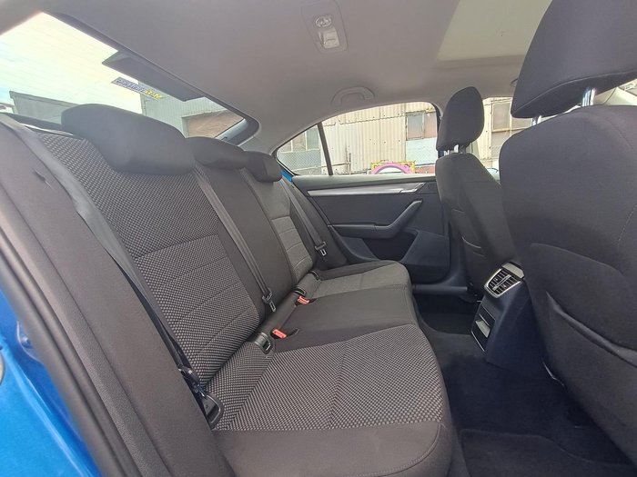 2015 SKODA Octavia Ambition 110TSI NE MY16 Race Blue