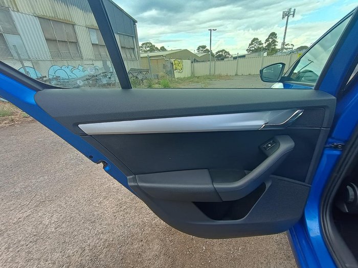 2015 SKODA Octavia Ambition 110TSI NE MY16 Race Blue