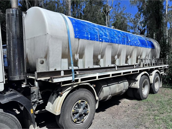 1998 Volvo Fl7